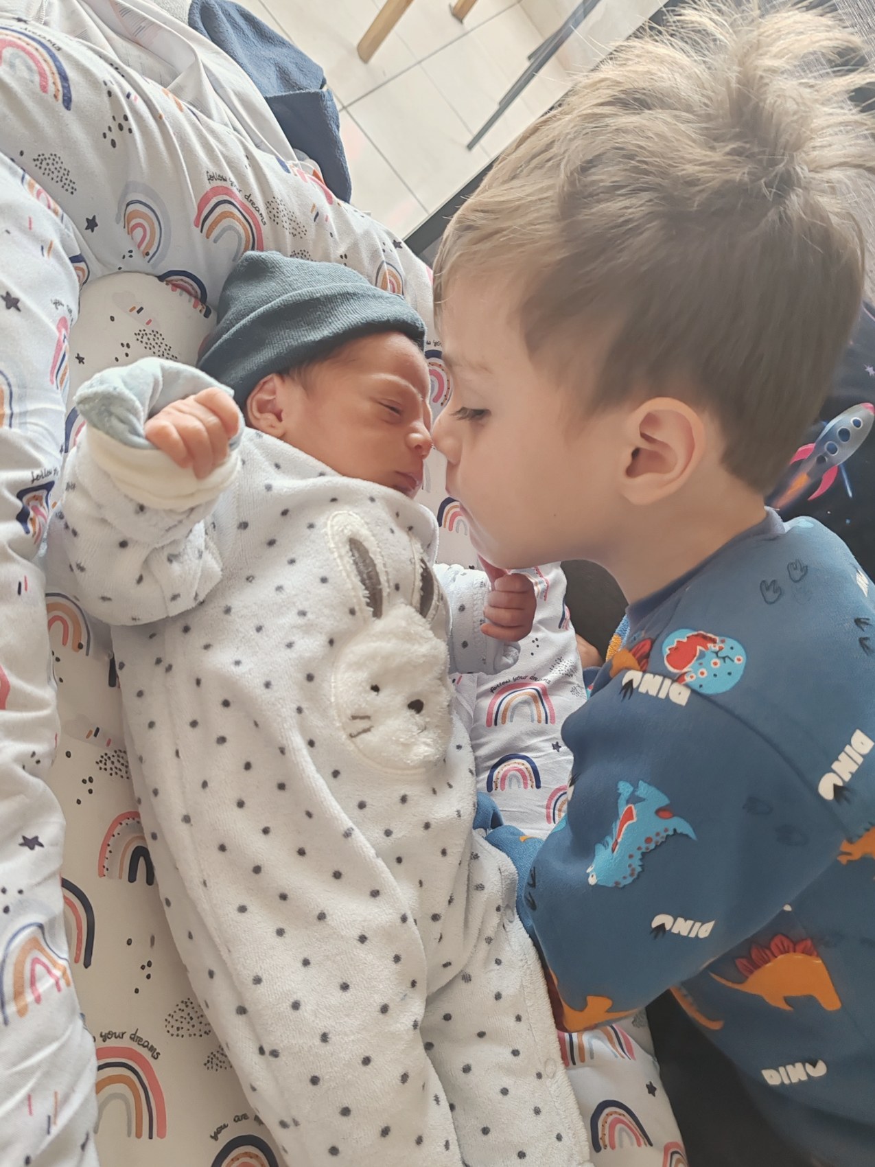 Los dos hermanos, un momento familiar muy especial